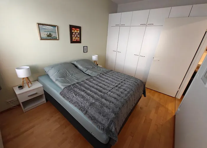 Mid Haven Cozy Apartment With Sauna, Glassed Balcony And Free Parking