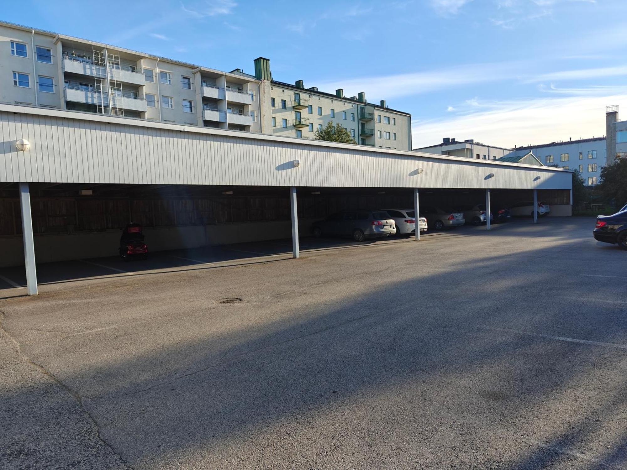 Mid Haven Cozy With Sauna, Glassed Balcony And Free Parking *